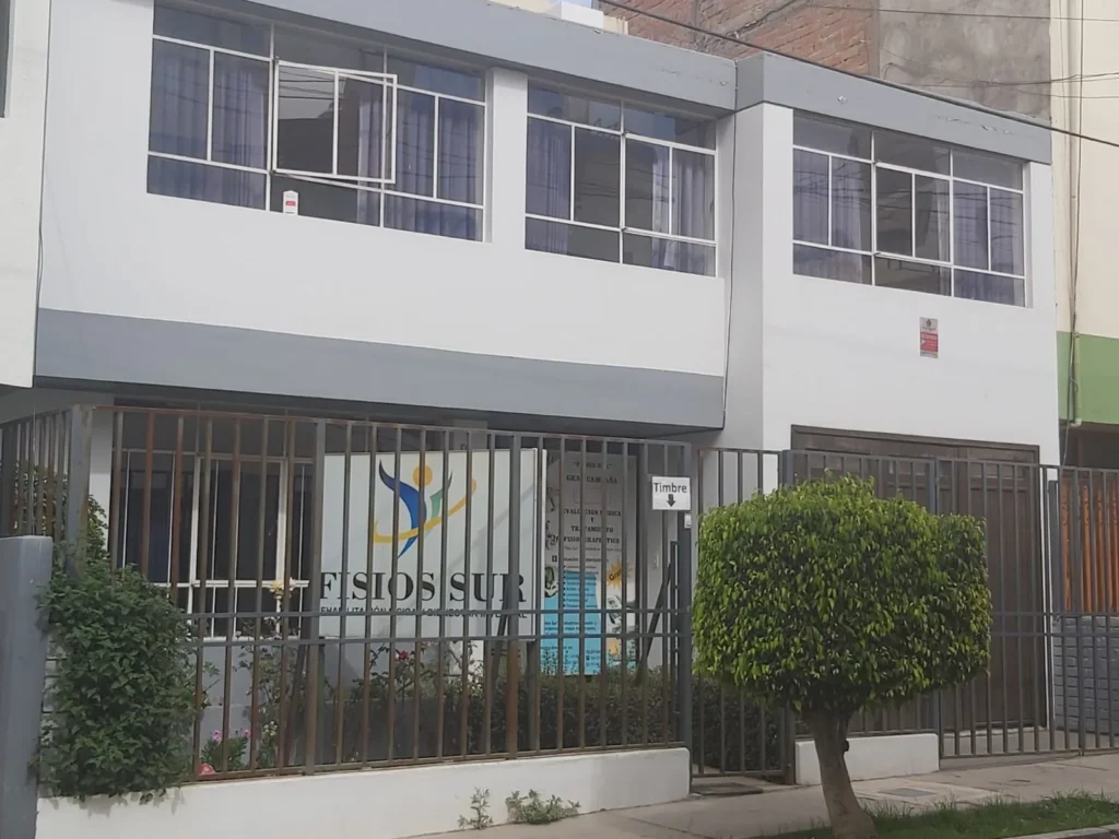 Fisios Sur Rehabilitacion Fisica y Bienestar Integral S.r.l en Cayma, Arequipa