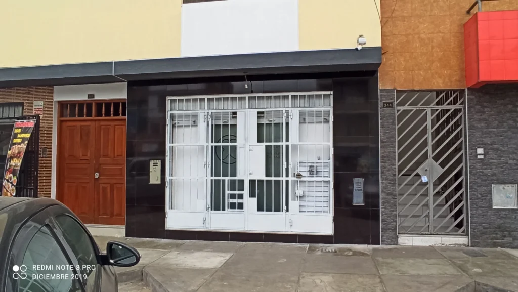 Consultorio Odontologico Dental Fashión en Chorrillos, Lima