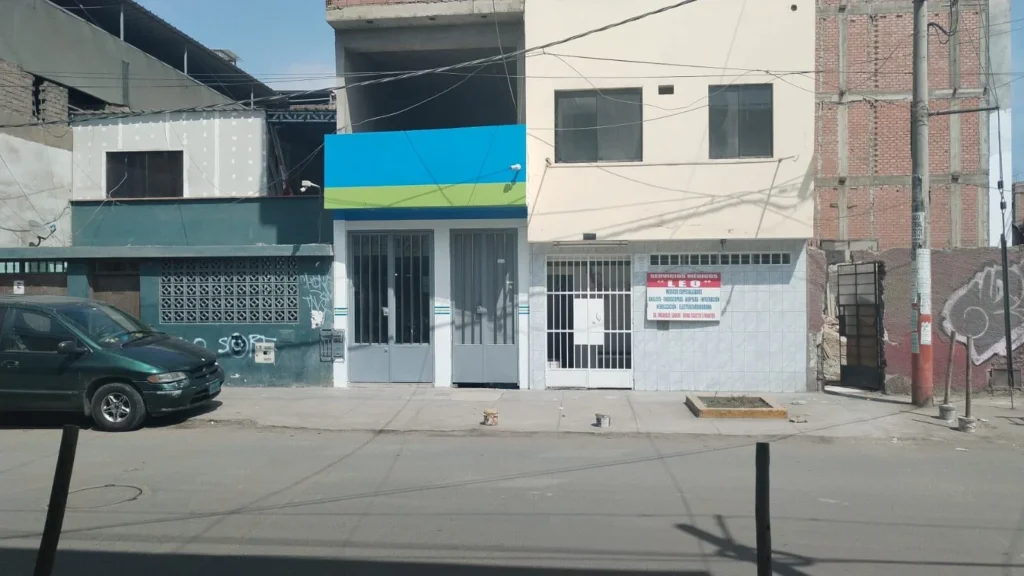 Laboratorios Muñoz en San Juan de Miraflores, Lima