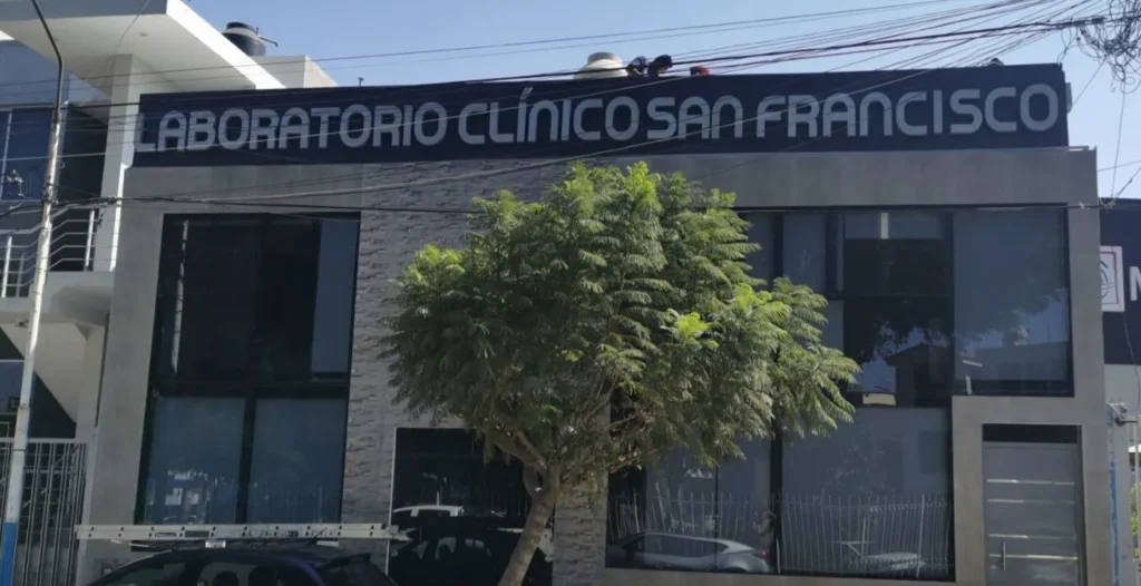 Laboratorios Clinicos San Francisco Eirl en Yanahuara, Arequipa