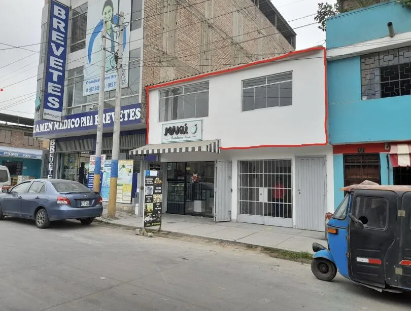 La Casita de los Dientes en Villa El Salvador, Lima