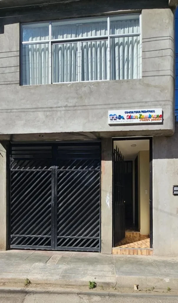 Dr. Cesar Zambrano – Nuestro Pediatra en Huancayo, Junin