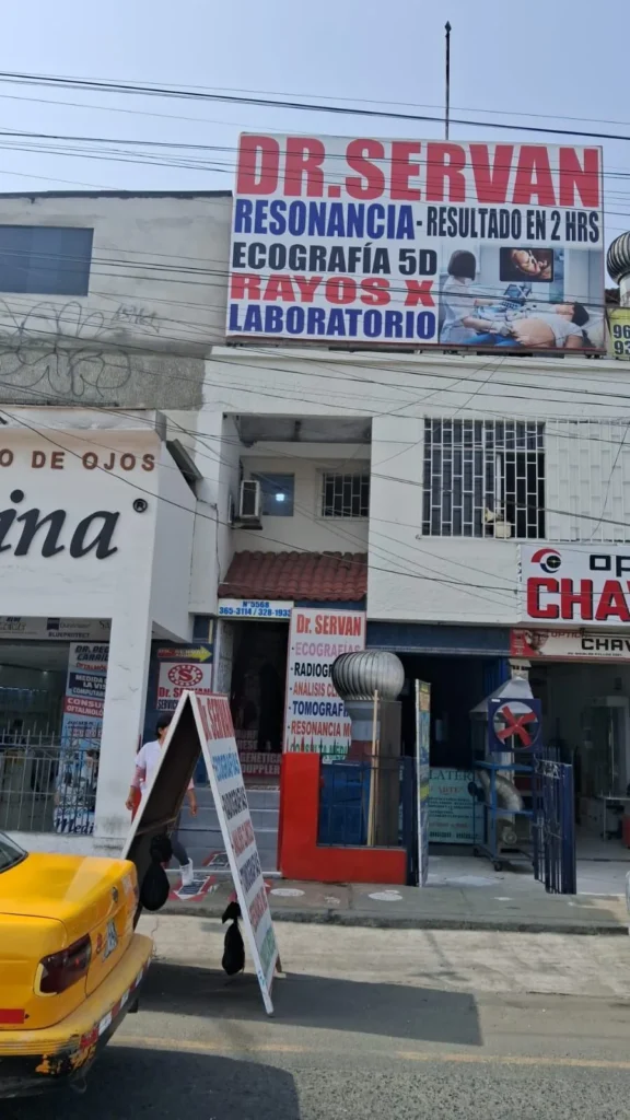 Servicio Medico Dr Servan en Ate, Lima