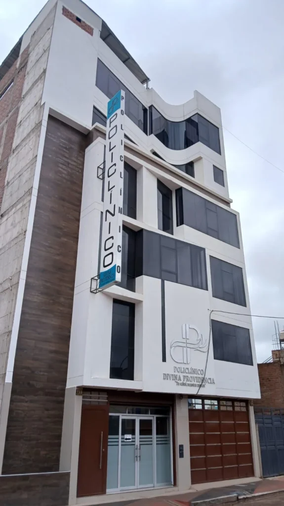 Policlinico Divina Providencia en Juliaca, Puno