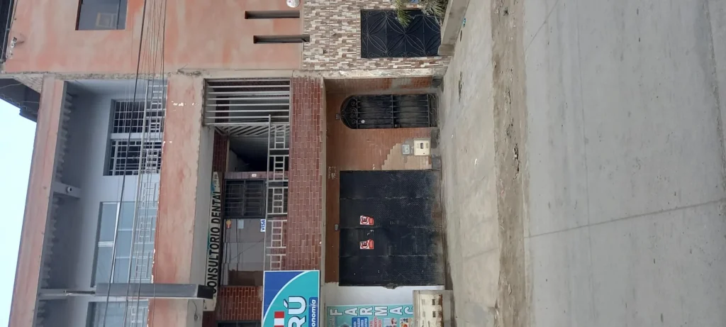 Dental Saldarriaga en Villa Maria del Triunfo, Lima