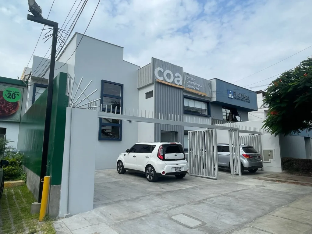 Centro Odontologico Americano – Miraflores en Lima