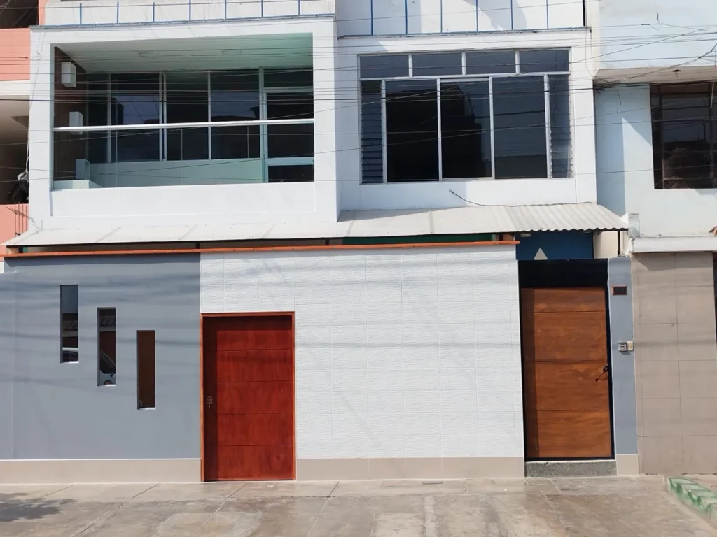 Cabrejos Vasquez Hnos. Srl en San Luis, Lima