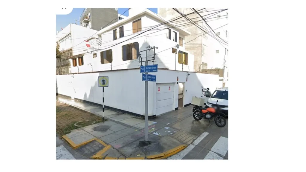 Spine Center E.I.R.L. en San Miguel, Lima