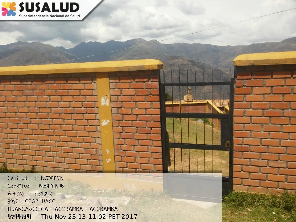 Puesto de Salud de Ccarhuacc en Acobamba, Huancavelica
