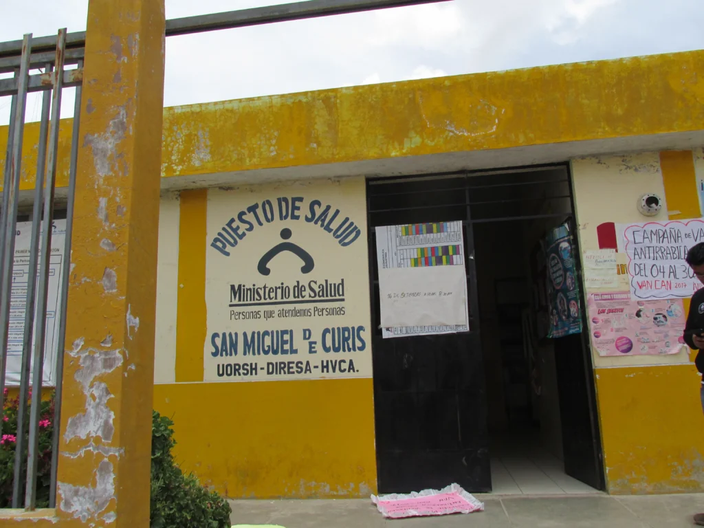 San Miguel de Curis en Santiago de Chocorvos, Huancavelica