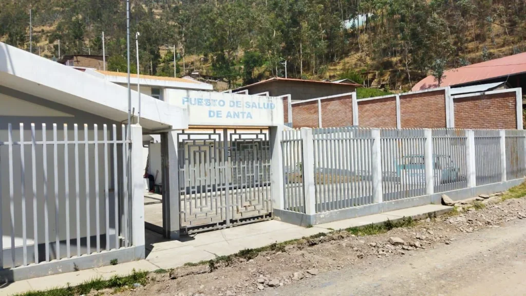Anta en Huaribamba, Huancavelica