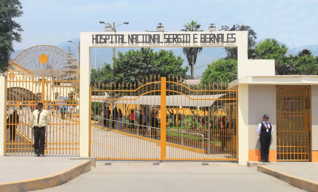 Hospital Sergio e. Bernales en Comas, Lima