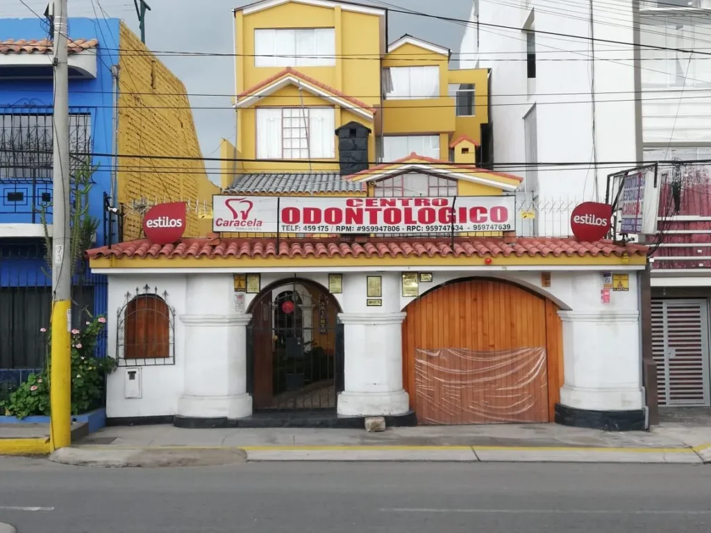 Consultorio Odontologico Caracela Zeballos S.r.l. en Cayma, Arequipa