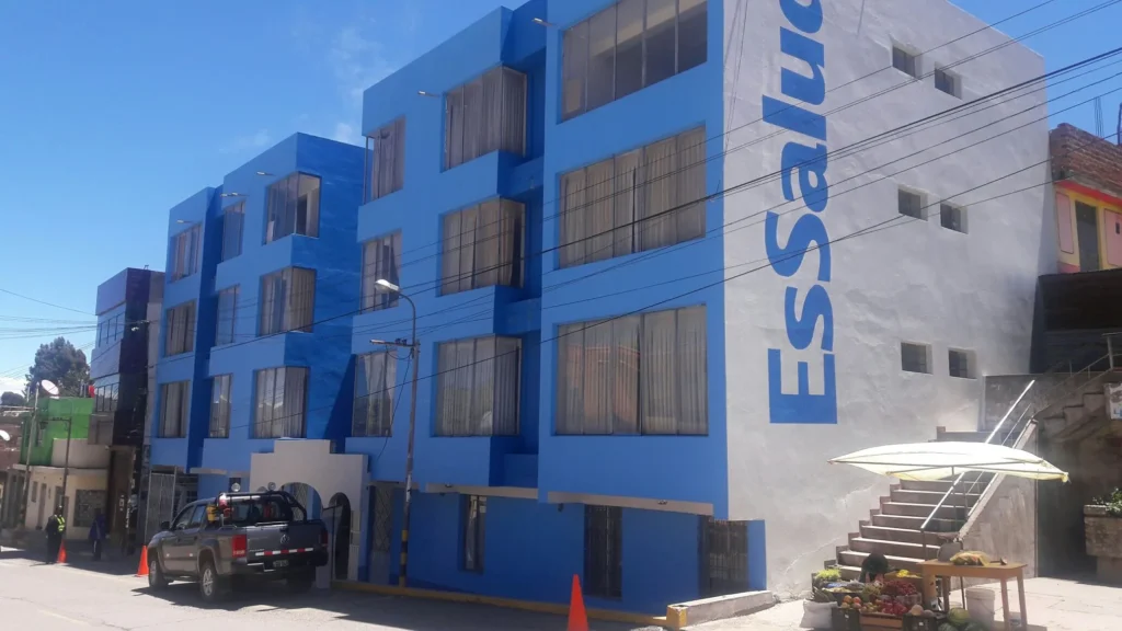 ESSALUD Juli en Puno