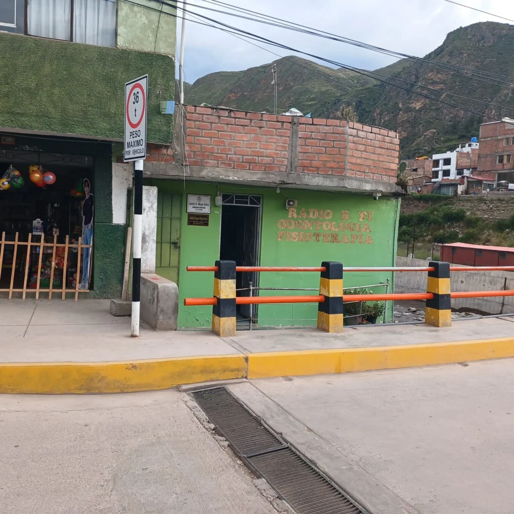 Consultorio Odontologico Nisharo en Lircay, Huancavelica