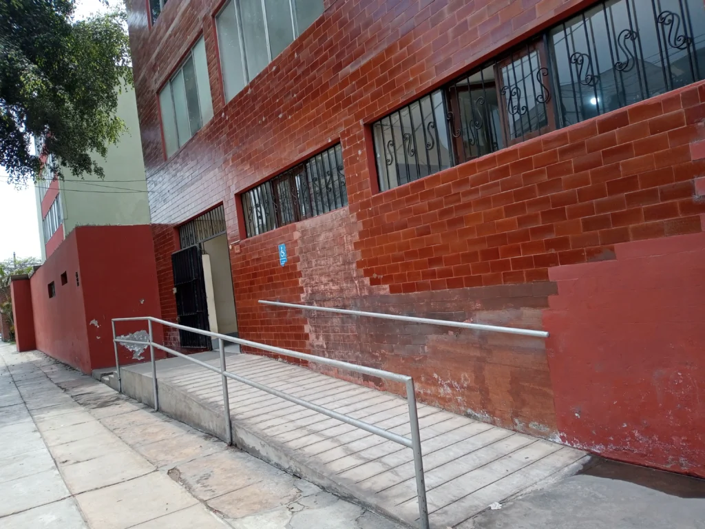 Inversiones Medicas Peruanas S.a.c en San Borja, Lima